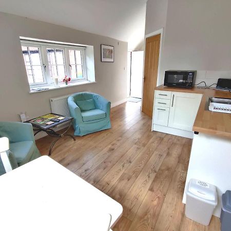 Apartmán Rose Barn West Lavington Exteriér fotografie