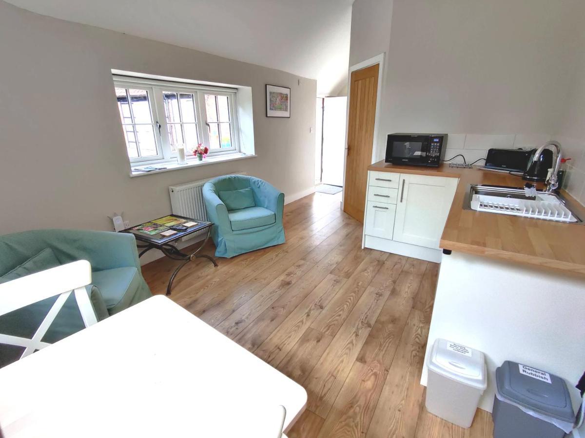Apartmán Rose Barn West Lavington Exteriér fotografie